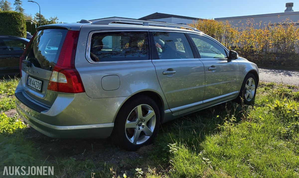 2010 VOLVO V70 2.4D 175HK AUTOMAT EU-OK 10.28 SERVICEHISTORIKK