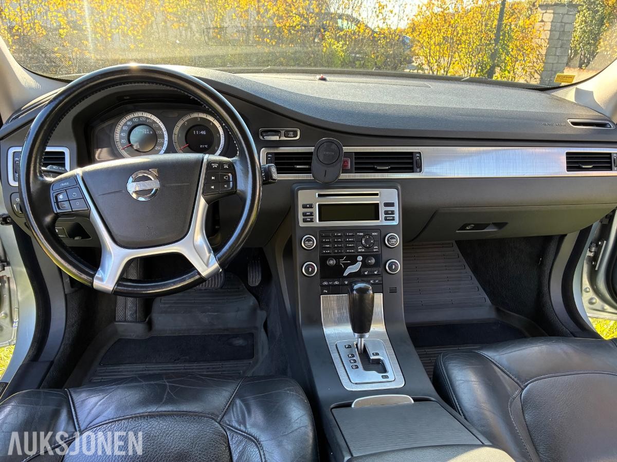 2010 VOLVO V70 2.4D 175HK AUTOMAT EU-OK 10.28 SERVICEHISTORIKK