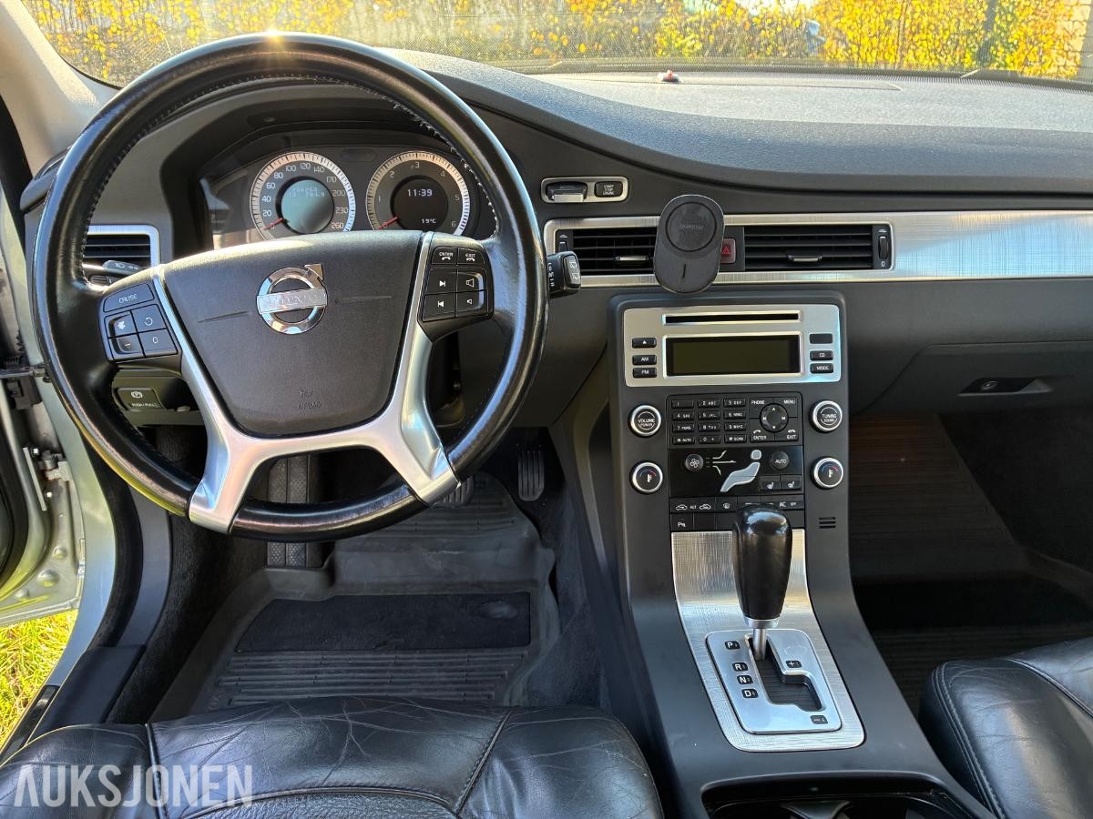 2010 VOLVO V70 2.4D 175HK AUTOMAT EU-OK 10.28 SERVICEHISTORIKK