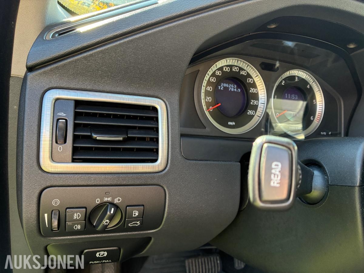 2010 VOLVO V70 2.4D 175HK AUTOMAT EU-OK 10.28 SERVICEHISTORIKK
