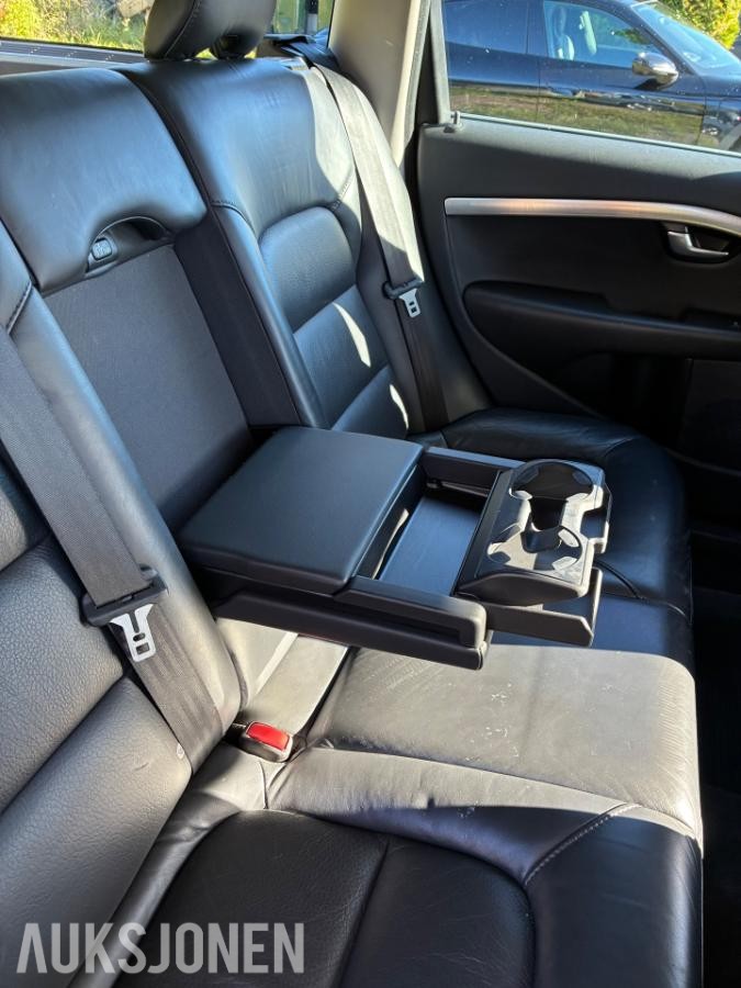 2010 VOLVO V70 2.4D 175HK AUTOMAT EU-OK 10.28 SERVICEHISTORIKK