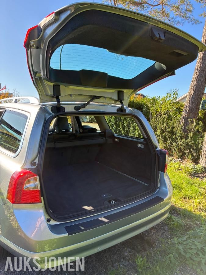 2010 VOLVO V70 2.4D 175HK AUTOMAT EU-OK 10.28 SERVICEHISTORIKK