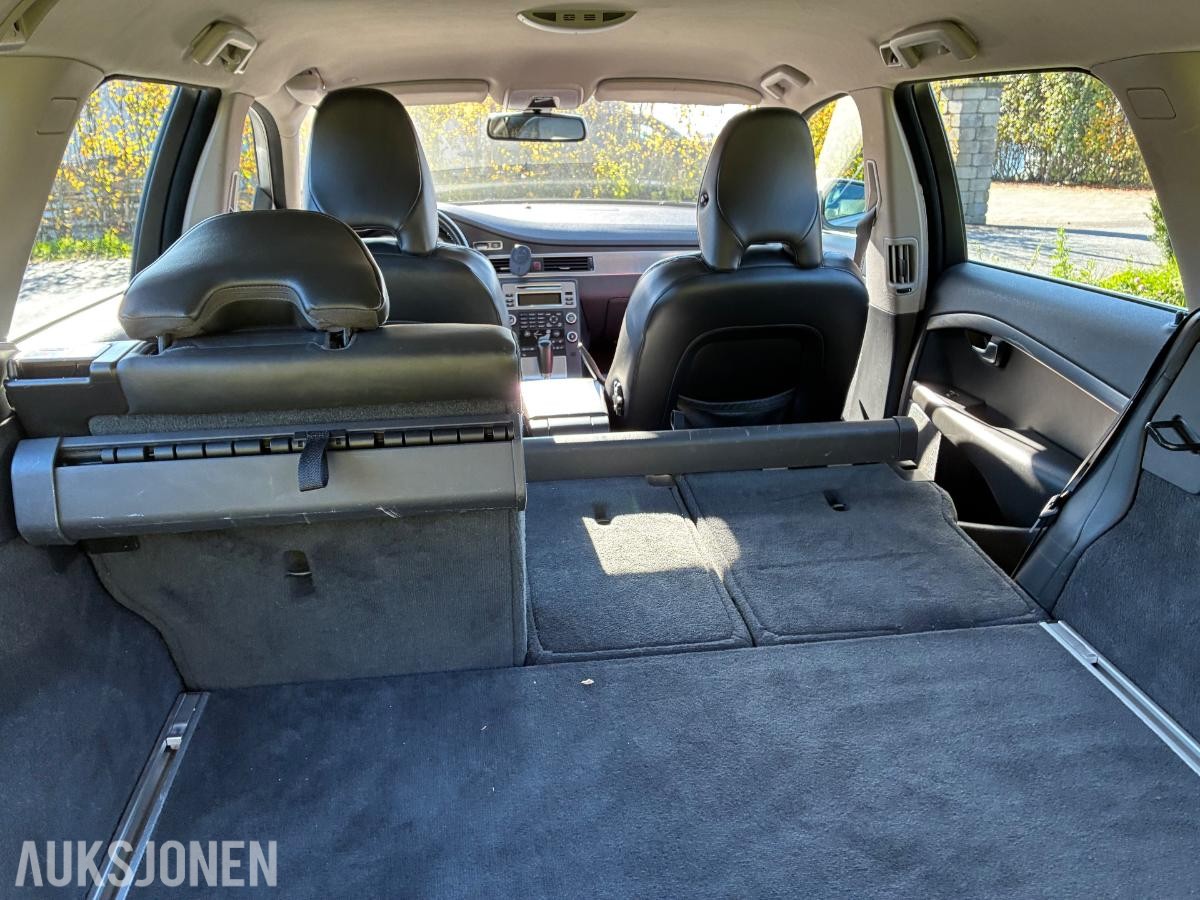2010 VOLVO V70 2.4D 175HK AUTOMAT EU-OK 10.28 SERVICEHISTORIKK