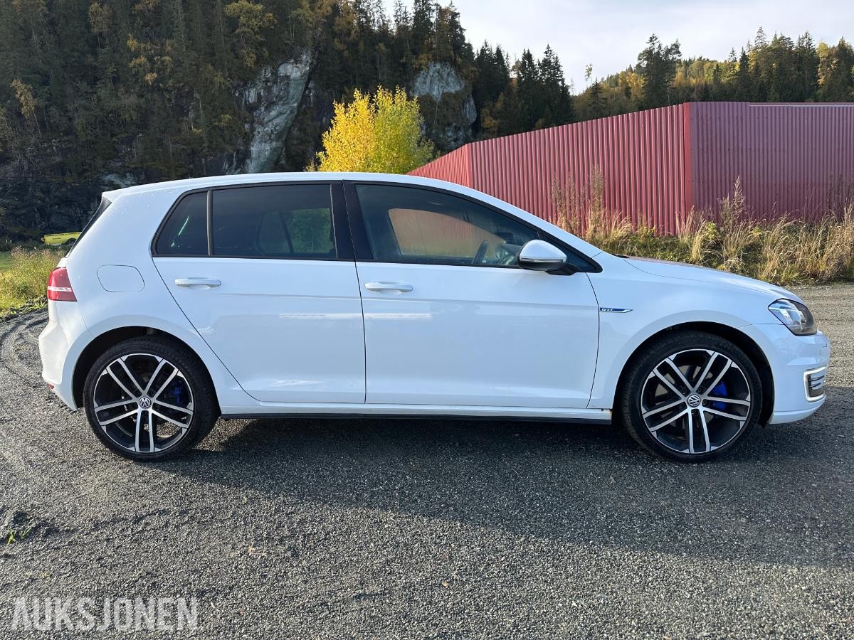 2016 Volkswagen Golf, 2016 VOLKSWAGEN GOLF GTE 1,4-150 DSG PARKSENSOR, 164082km