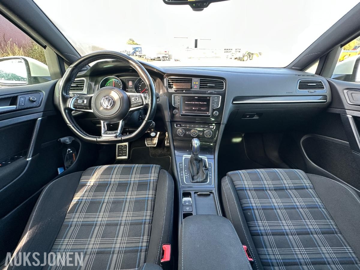 2016 Volkswagen Golf, 2016 VOLKSWAGEN GOLF GTE 1,4-150 DSG PARKSENSOR, 164082km