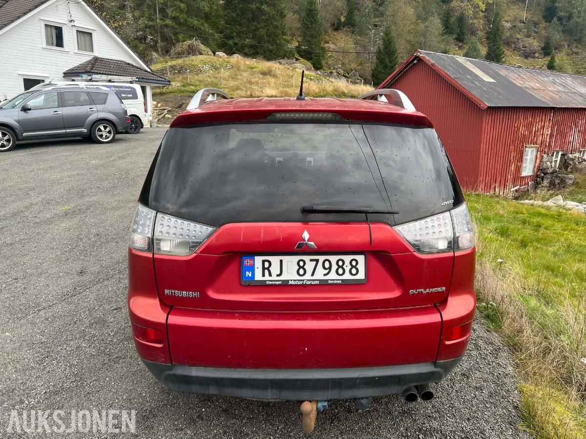 2008 MITSUBISHI OUTLANDER 2.0D 140HK 4WD HENGERFESTE IKKE EU-GODKJENT