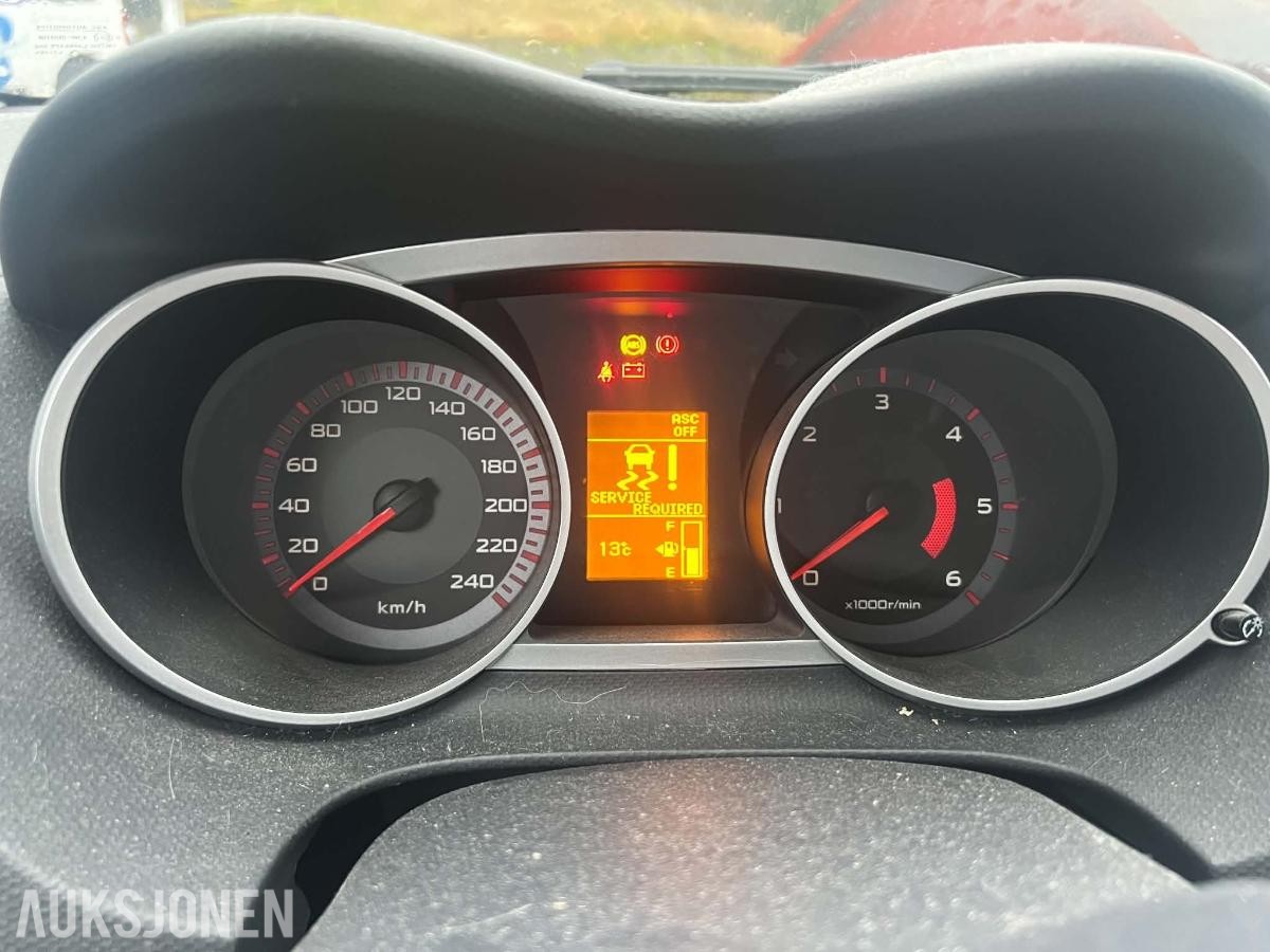 2008 MITSUBISHI OUTLANDER 2.0D 140HK 4WD HENGERFESTE IKKE EU-GODKJENT