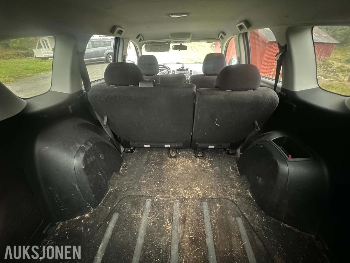 2008 MITSUBISHI OUTLANDER 2.0D 140HK 4WD HENGERFESTE IKKE EU-GODKJENT