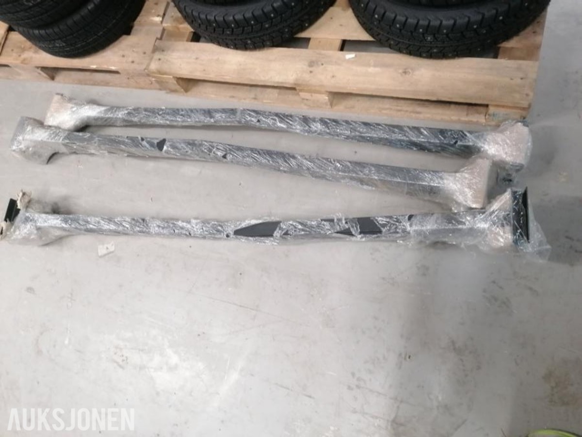 27 stk helt nye presenningsbøyler til Ebeco hengere.