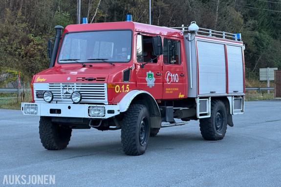 1983 Mercedes-Benz Unimog 1300 L | Braco/Ziegler brannbil | 800L vanntank | KUN 26127 KM