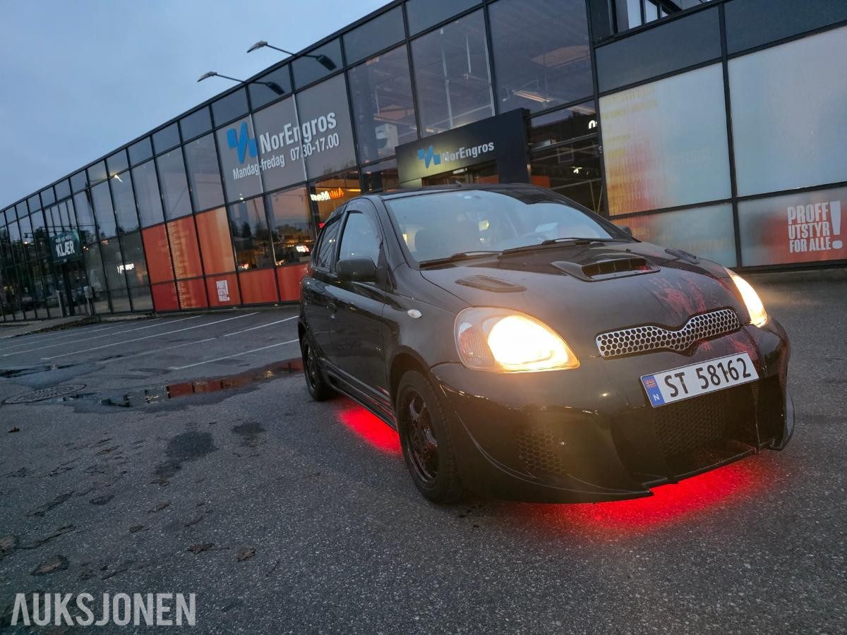 2001 Toyota Yaris 1.3 VVT-i, 100899km, EU OK til 09.2028