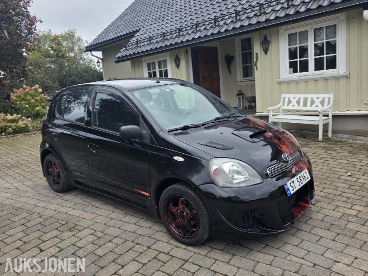 2001 Toyota Yaris 1.3 VVT-i, 100899km, EU OK til 09.2028
