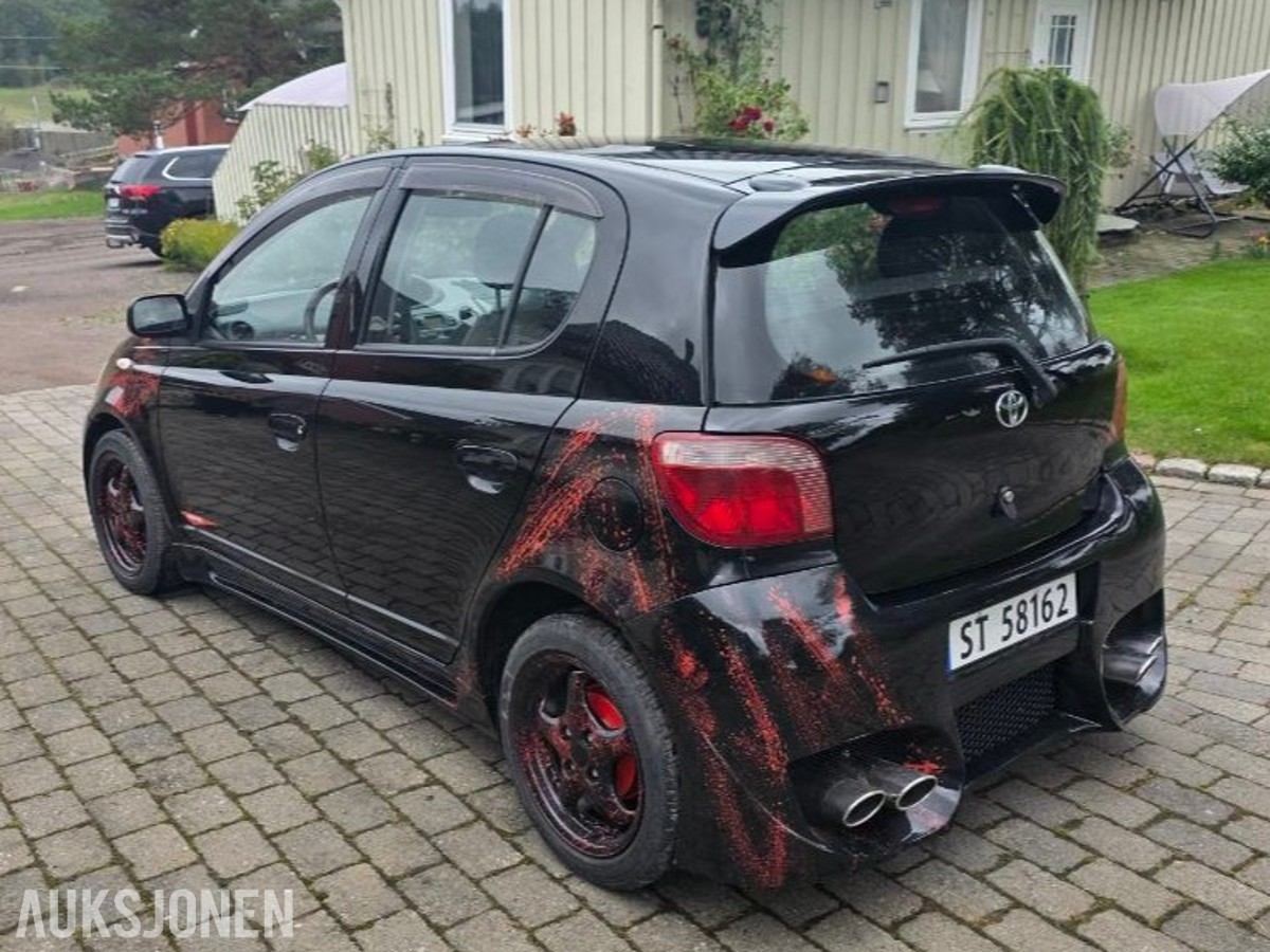 2001 Toyota Yaris 1.3 VVT-i, 100899km, EU OK til 09.2028