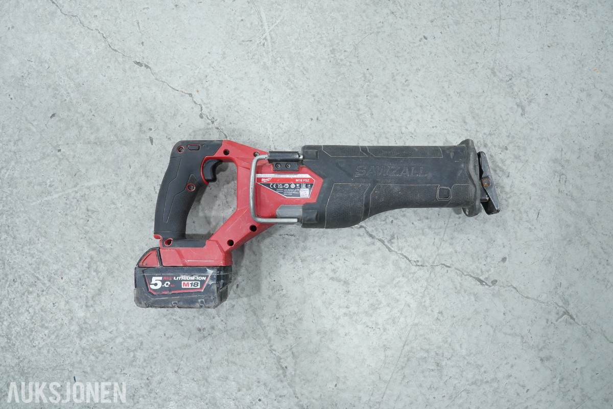 Milwaukee M18 batteriverktøy - 8 maskiner og 2 hurtigladere