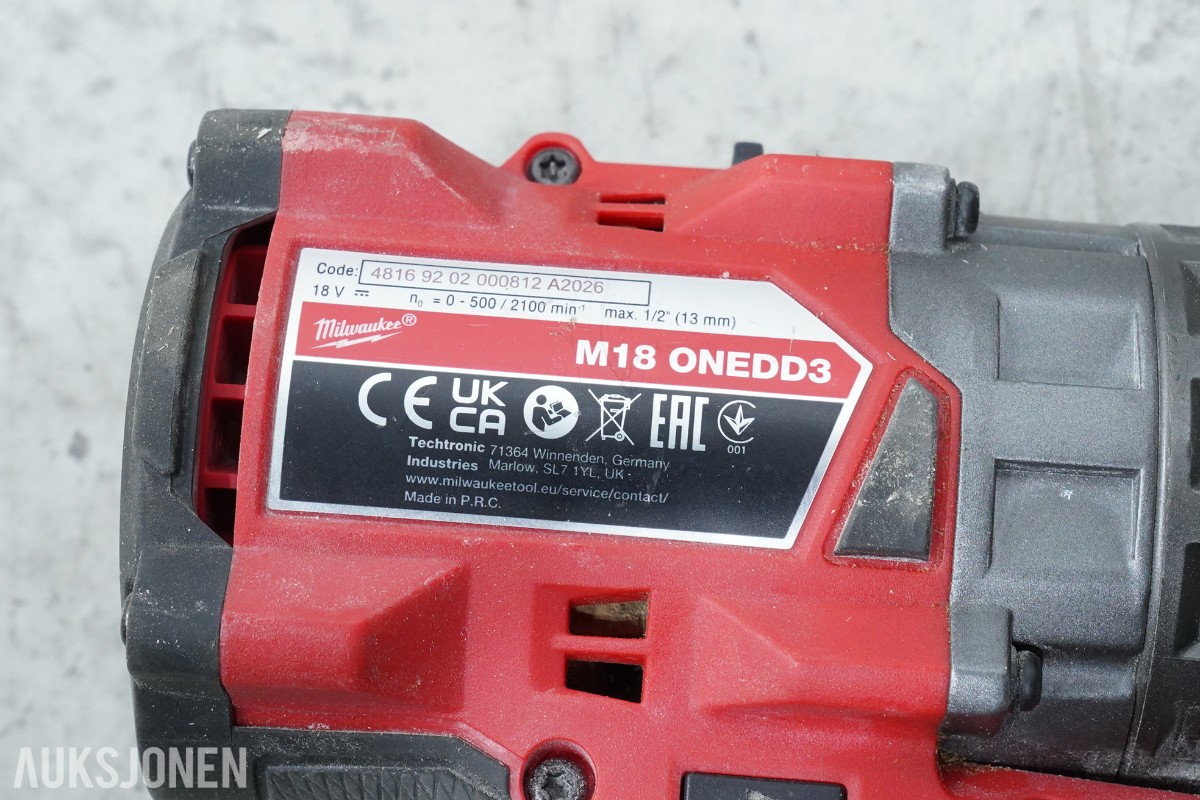 Milwaukee M18 batteriverktøy - 8 maskiner og 2 hurtigladere