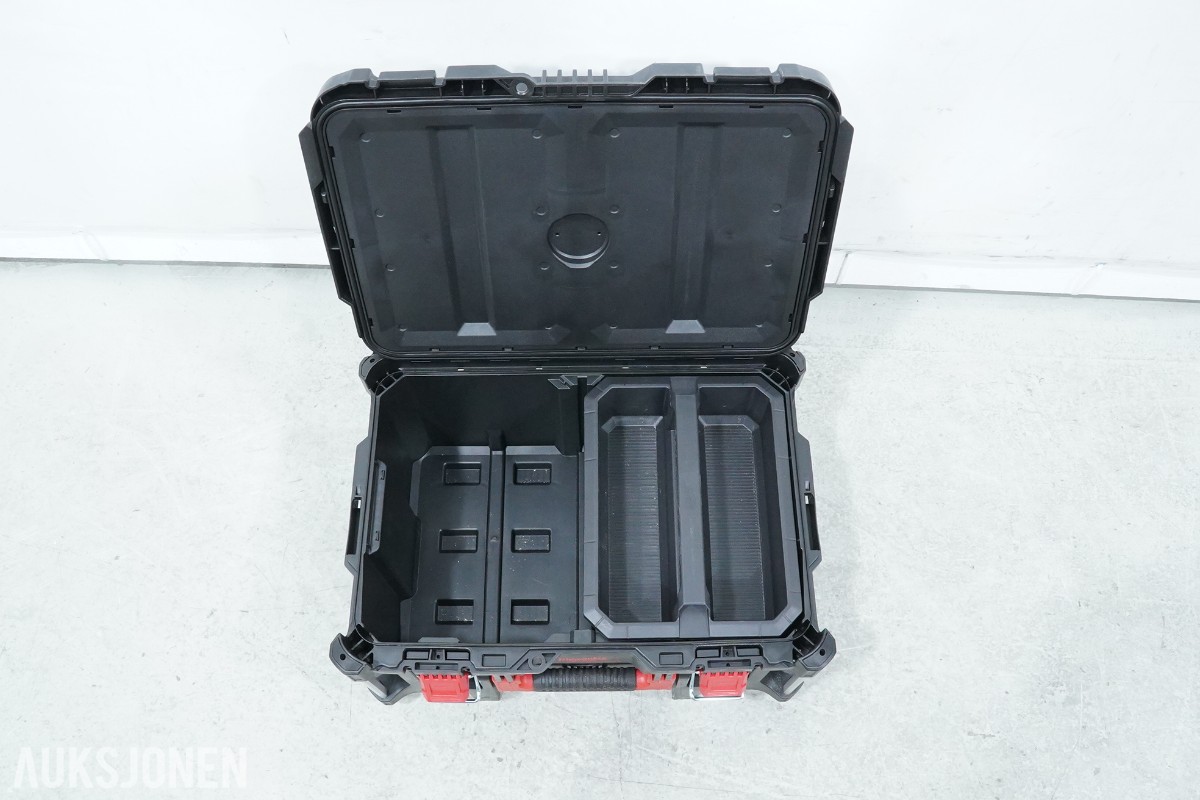 Parti Milwaukee M18 batteriverktøy - 8 maskiner, batterier, ladere