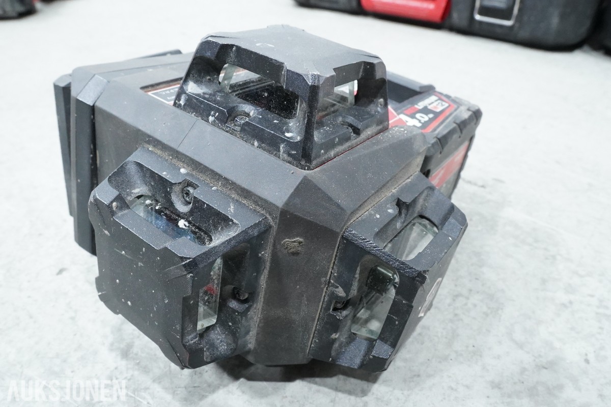 Milwaukee M12/M18 verktøypakke - 9 maskiner og 3 ladere
