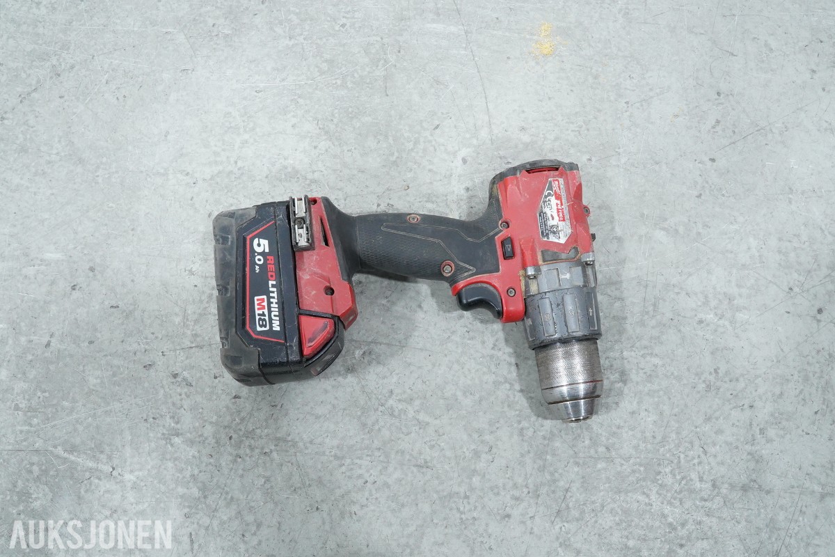 Milwaukee M12/M18 verktøypakke - 9 maskiner og 3 ladere