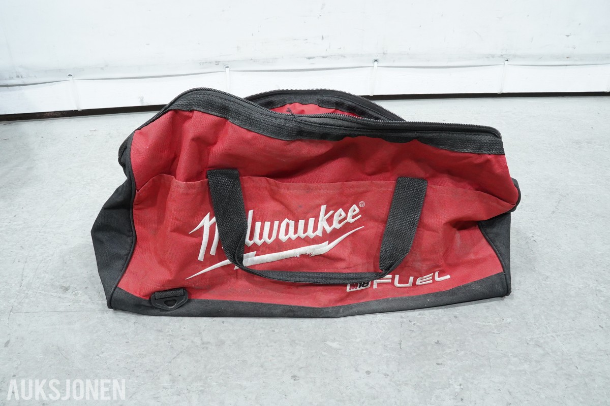 Milwaukee M12/M18 verktøypakke - 9 maskiner og 3 ladere