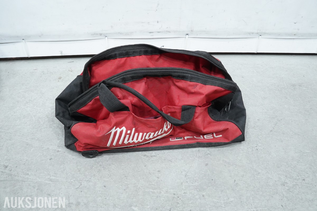 Milwaukee M12/M18 verktøypakke - 9 maskiner og 3 ladere