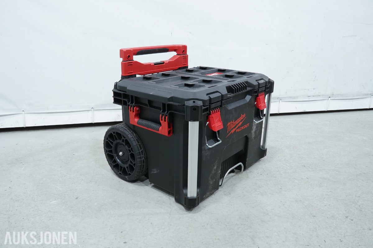Milwaukee M12/M18 verktøypakke - 9 maskiner og 3 ladere
