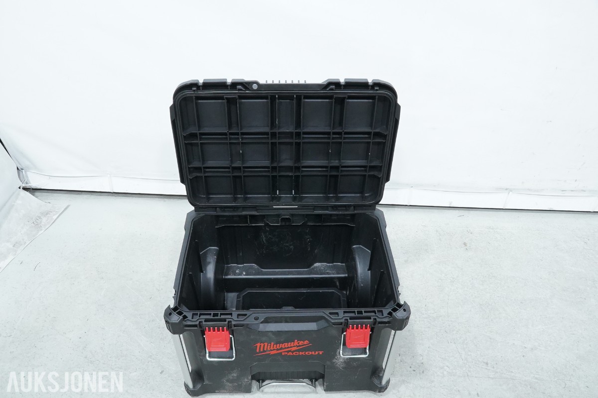 Milwaukee M12/M18 verktøypakke - 9 maskiner og 3 ladere