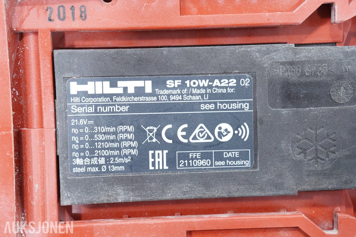 Nilfisk ATTIX 30-21 PC støvsuger med Hilti batteriverktøy og injeksjonsverktøy