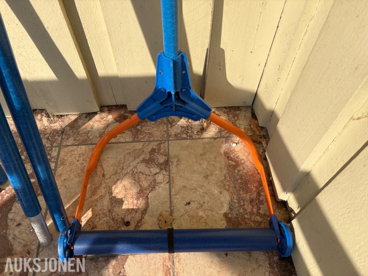 Avalanche - Roof snow removal system 