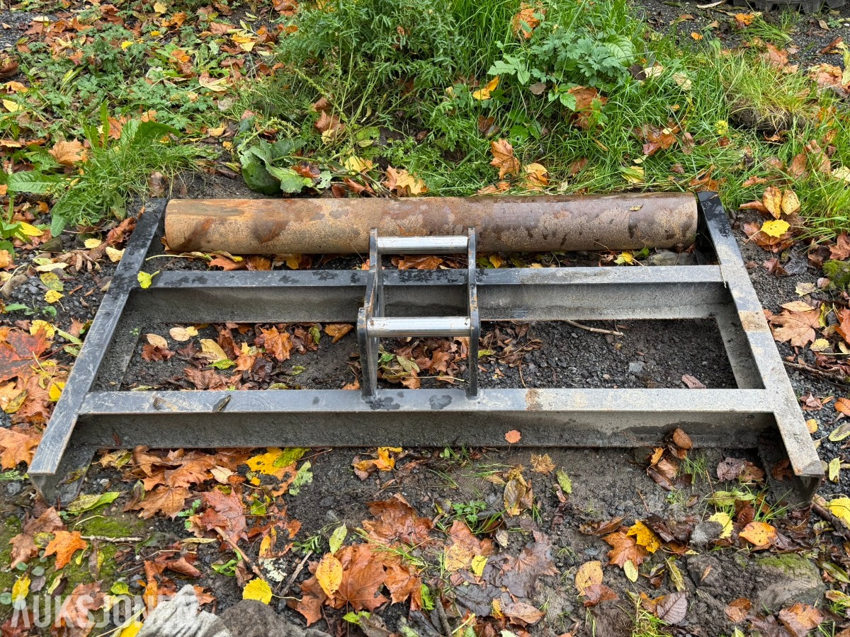 2025 SE Equipment Planeringsbjelke - 1500mm - S40
