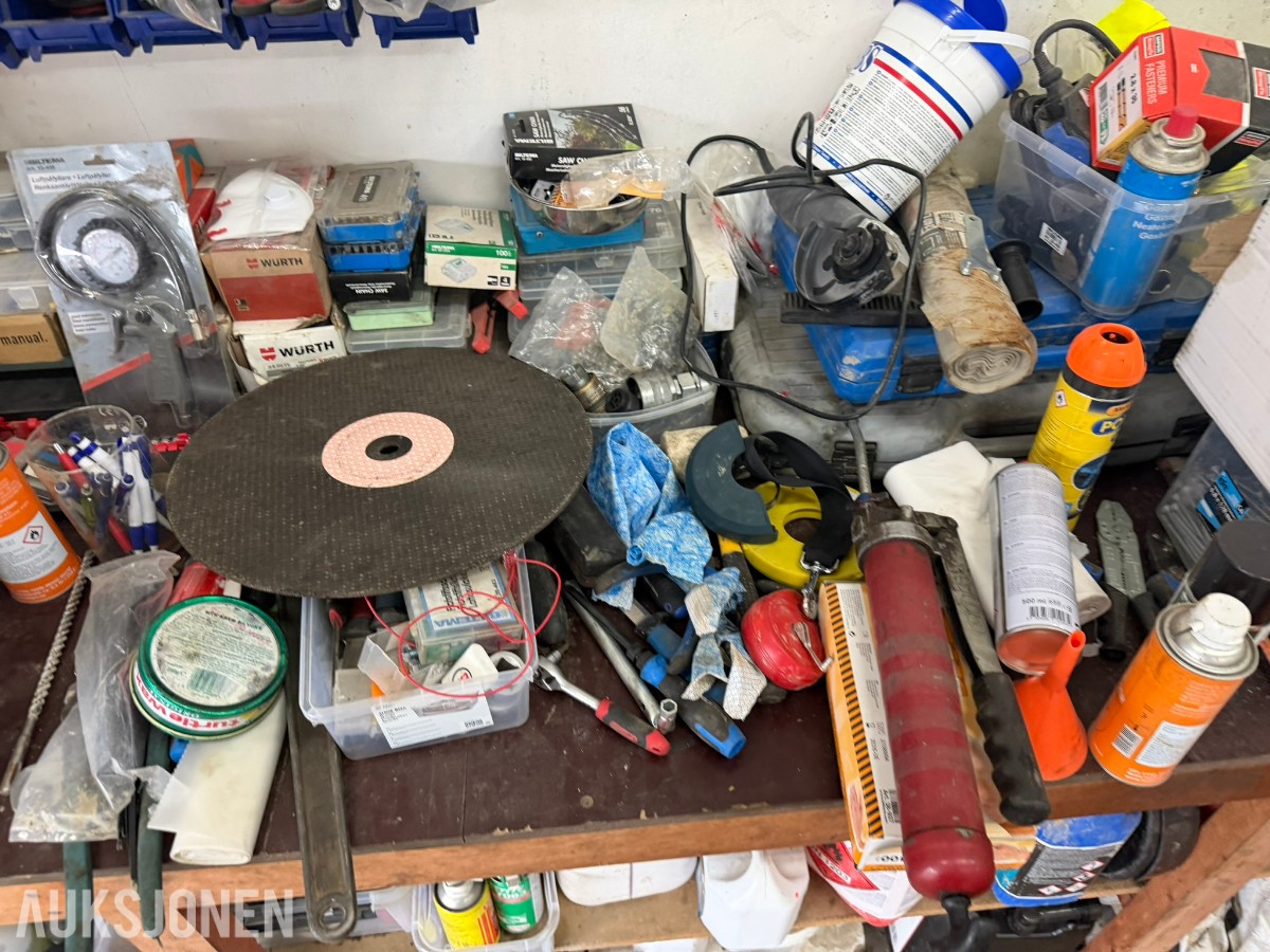 Overskuddsmateriell og verkstedutstyr