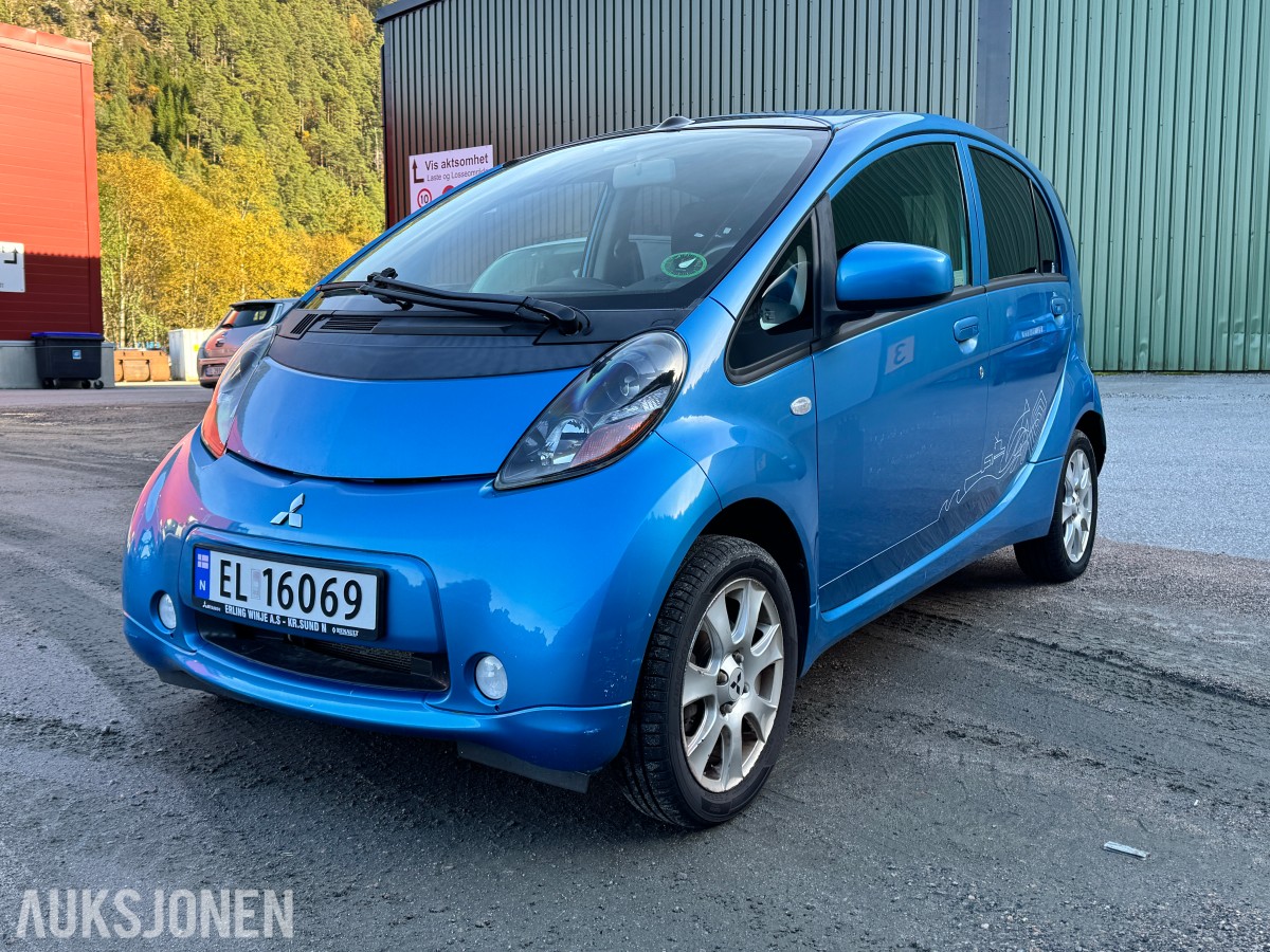 2012 Mitsubishi I-MIEV - delebil/rep objekt.