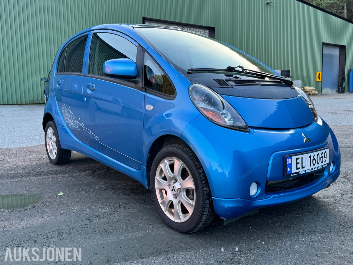 2012 Mitsubishi I-MIEV - delebil/rep objekt.
