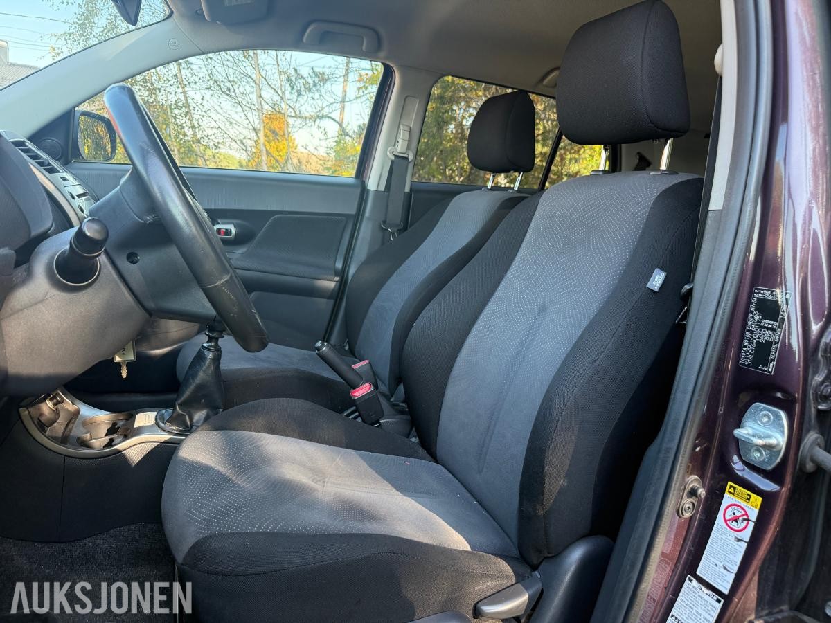 2013 Toyota URBAN CRUISER 1.4-90 D 4WD, 101199km.