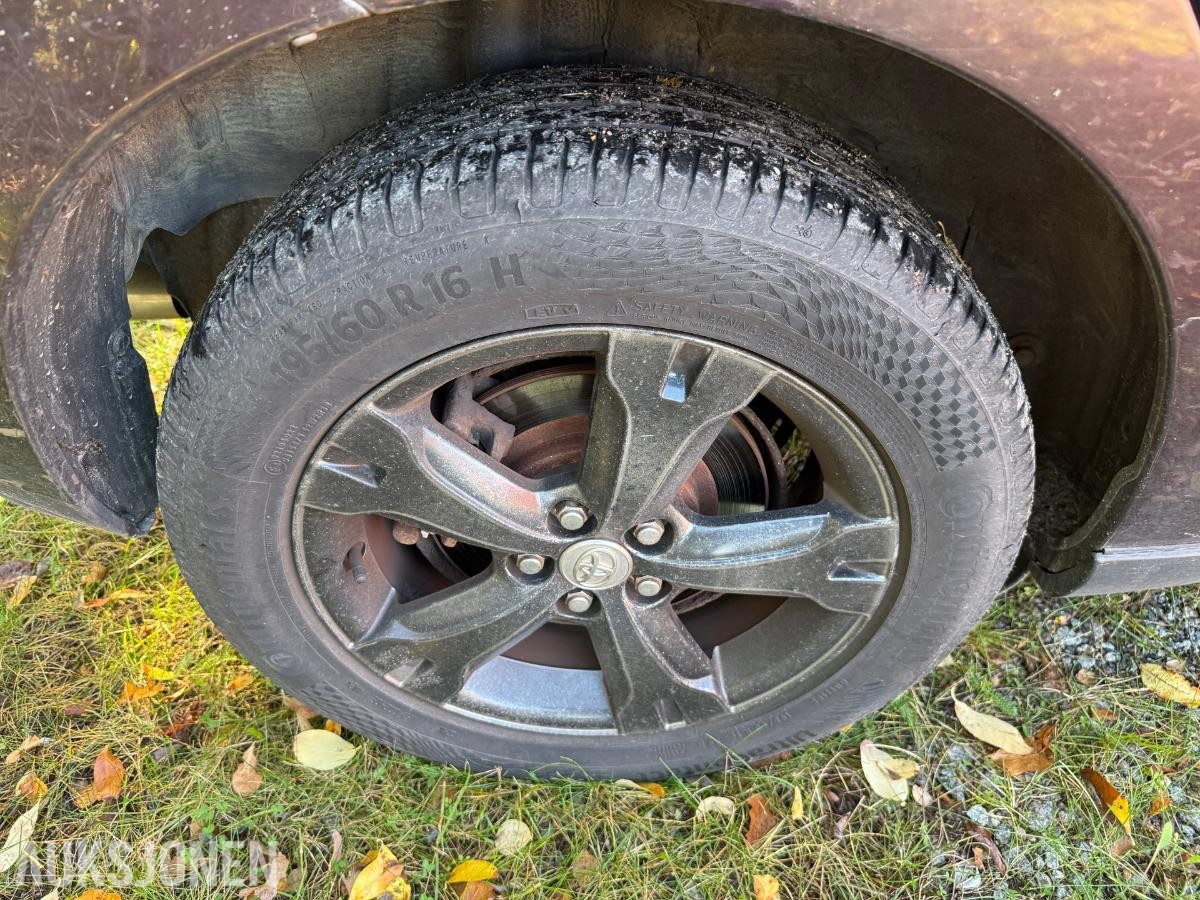 2013 Toyota URBAN CRUISER 1.4-90 D 4WD, 101199km.