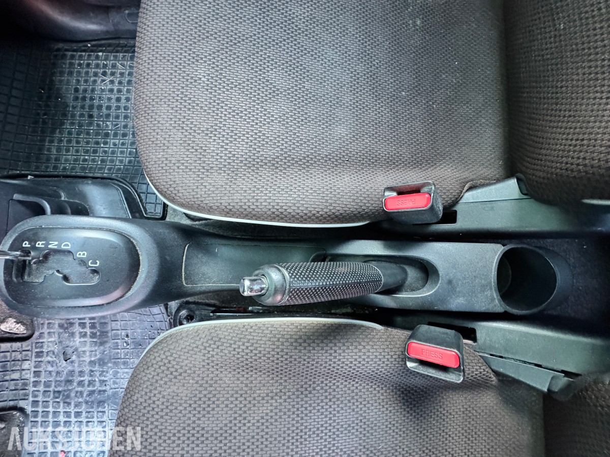 2012 Mitsubishi I-MIEV - delebil/rep. objekt