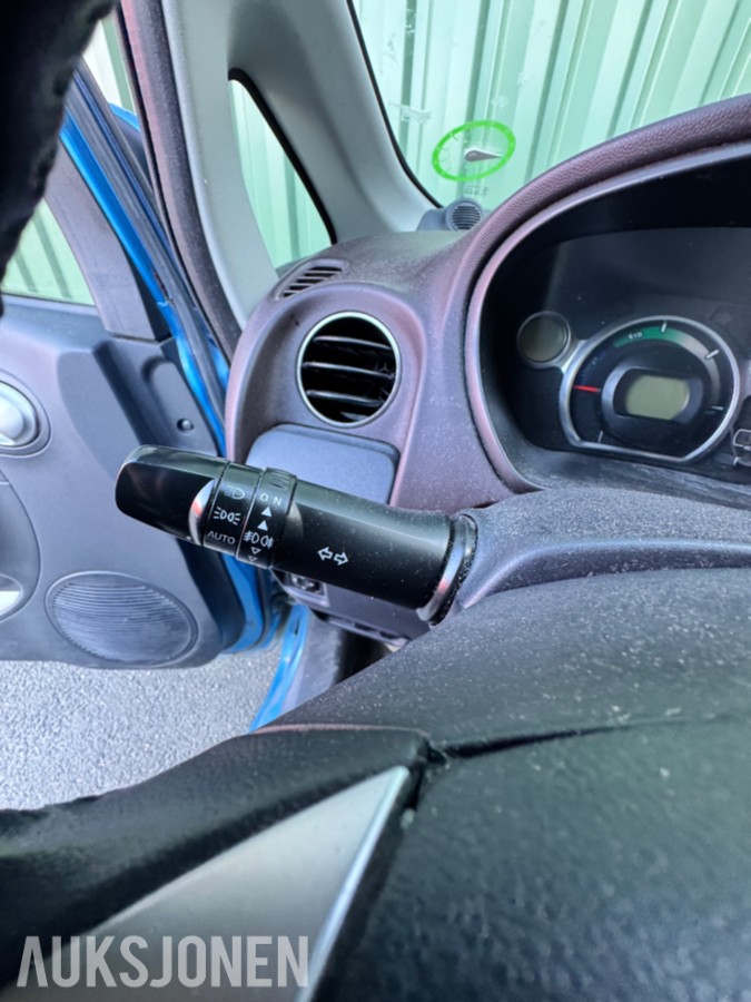 2012 Mitsubishi I-MIEV - delebil/rep. objekt