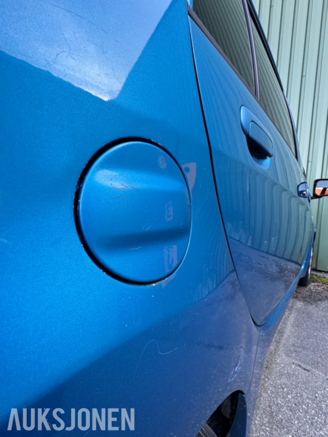 2012 Mitsubishi I-MIEV - delebil/rep. objekt