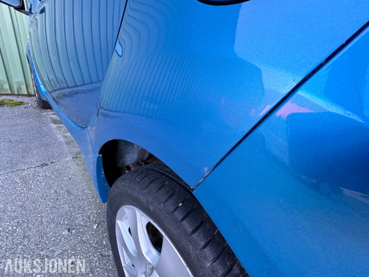 2012 Mitsubishi I-MIEV - delebil/rep. objekt