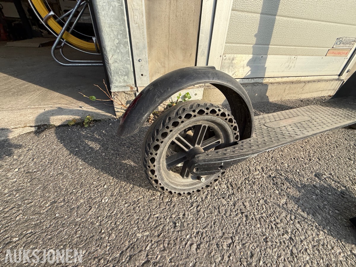 Elektrisk sparkesykkel X7 – med lader