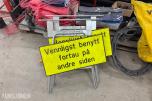 Reoler med verktøy, utstyr og materiell