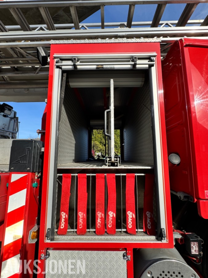 1996 Volvo FL12 - 6X2 - Brannbil / Liftbil - Bronto Skylift F32 HDT 2000 personløfter- 75.358 km - Registrert som motorredskap