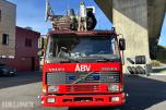 1996 Volvo FL12 - 6X2 - Brannbil / Liftbil - Bronto Skylift F32 HDT 2000 personløfter- 75.358 km - Registrert som motorredskap