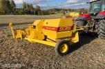1990 New Holland 935 presse