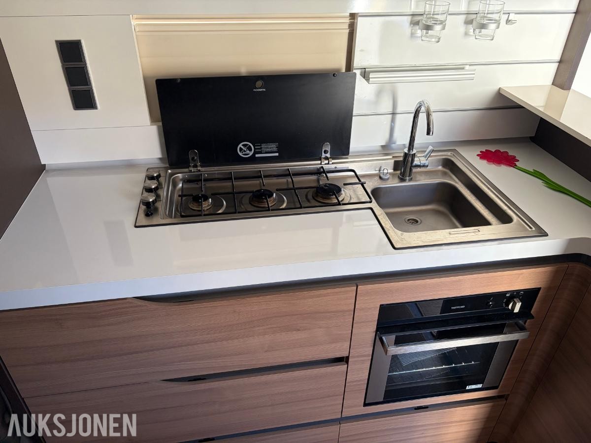 2019 Adria Alpina 573UP campingvogn gulvvarme 