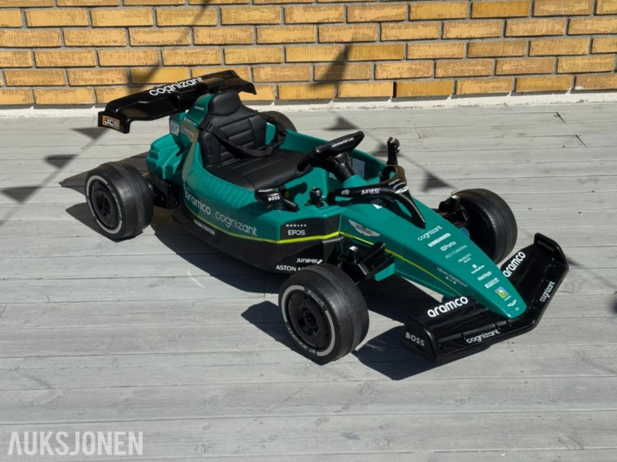 2024 F1 Aston Martin Elbil for barn Firehjulsdrift