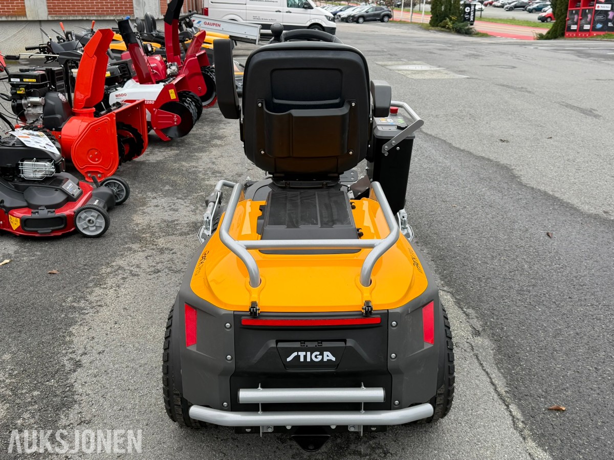 2026 Stiga ePark Pro elektrisk frontklipper - Utstillingsmodell