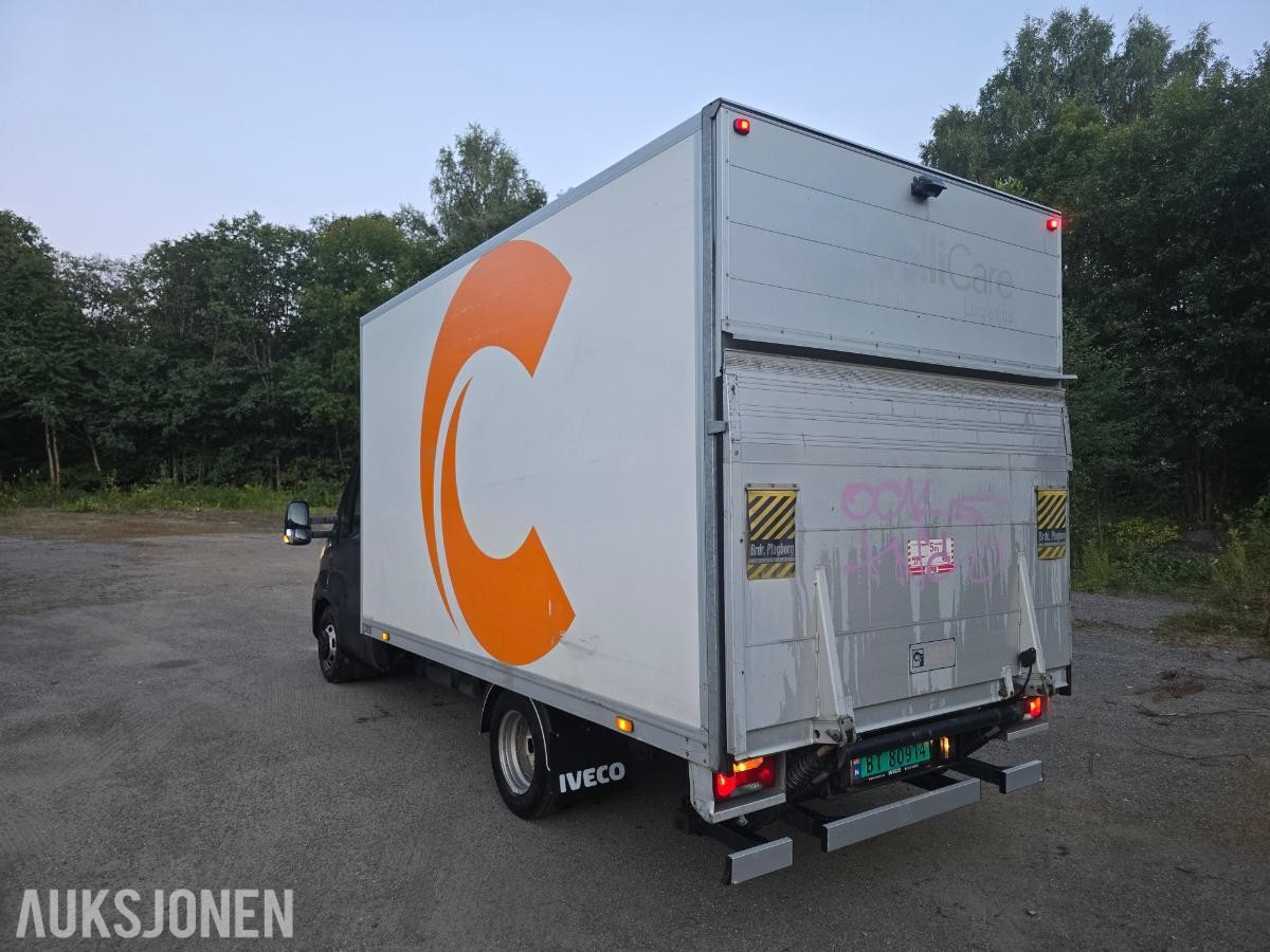 2018  IVECO DAILY 35C18, SKAPBIL 180HK AUT WEBASTO ZEPRO LØFTELEM