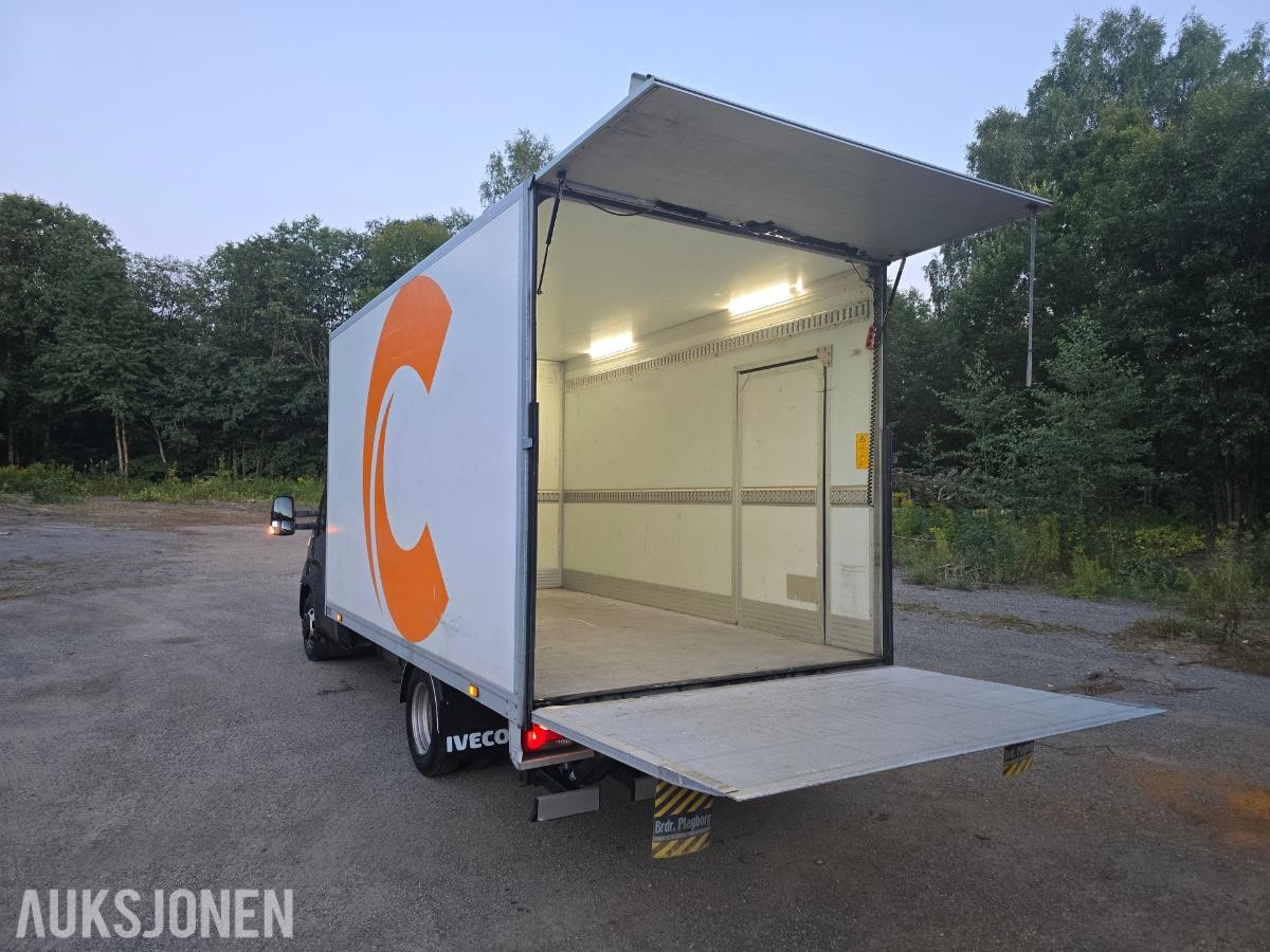 2018  IVECO DAILY 35C18, SKAPBIL 180HK AUT WEBASTO ZEPRO LØFTELEM