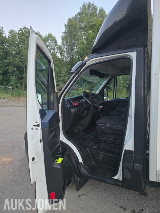 2018  IVECO DAILY 35C18, SKAPBIL 180HK AUT WEBASTO ZEPRO LØFTELEM