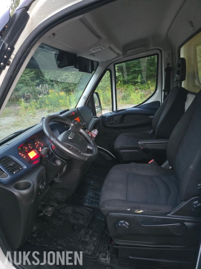 2018  IVECO DAILY 35C18, SKAPBIL 180HK AUT WEBASTO ZEPRO LØFTELEM